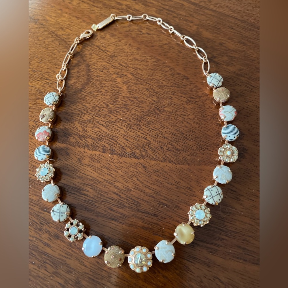 Unusual beaded necklace with stunning design